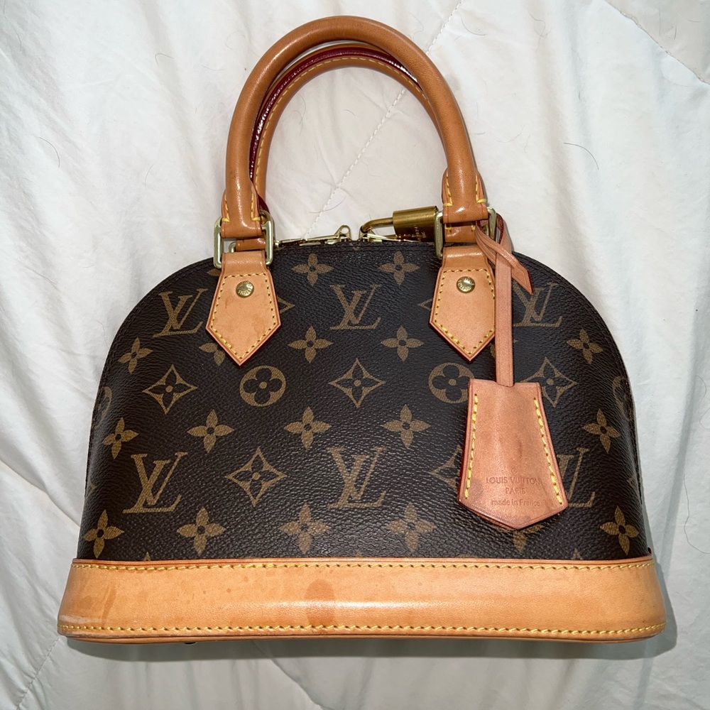 LOUIS VUITTON ALMA BB - great condition brand new lock, keys, and clochette
